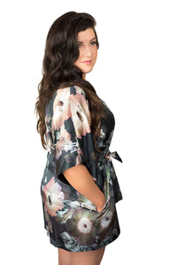 Womens Floral silk kimono robe