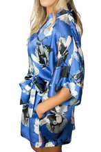 Womens Floral silk kimono robe